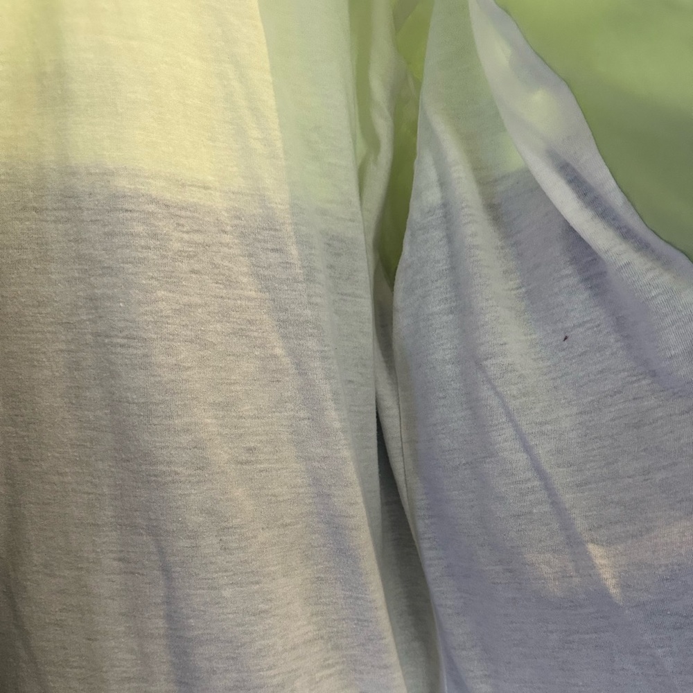 O—Reebok jacket - Picture 5 of 13